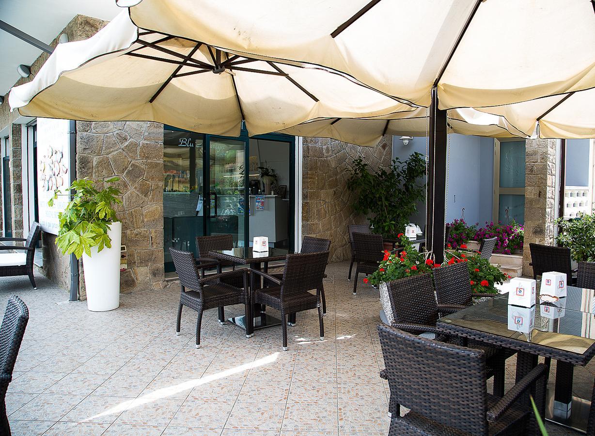 Hotel Umberto Rosolina Mare Exterior photo